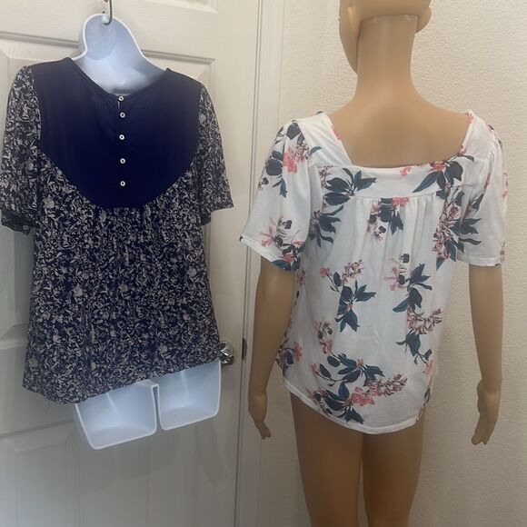 Lucky Brand Size Medium Short Sleeve Shirts Set Of 2 Floral Square Neck - Picture 7 of 10